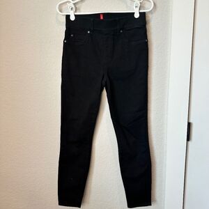 Spanx Black High Rise Pull On Comy Skinny Jeans - Size Small - EUC